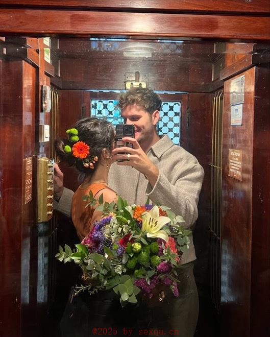 女人一次分泌多少爱液 女人爱液的味道是甜的吗